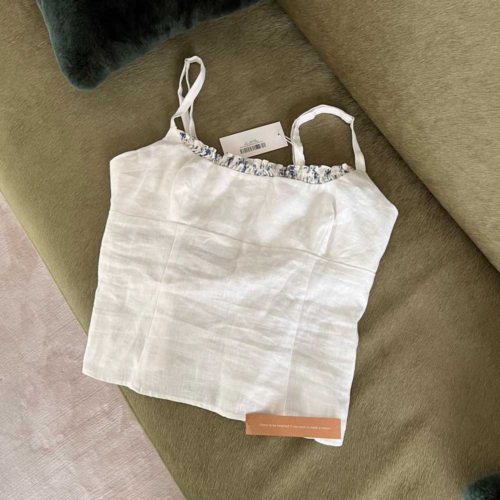 NWT Cari Linen Top by Reformation (Size 10)